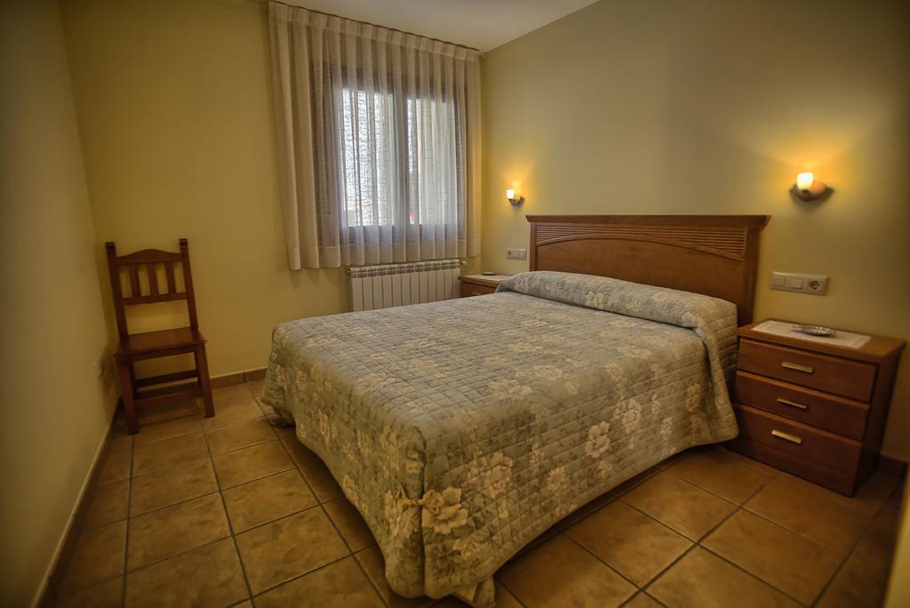 Apartamentos Casa Riu Sahun Bilik gambar